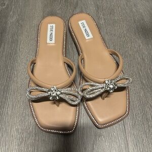 Steve Madden Tan Sandals with Crystal Bow Embellishments